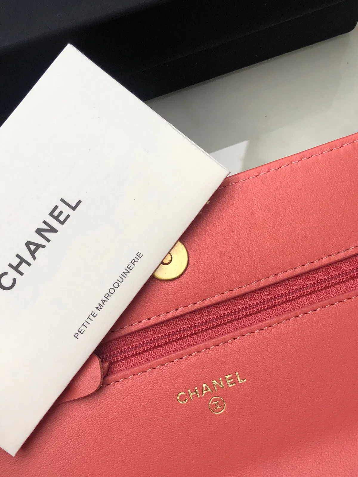 CHANEL 19 WALLET ON CHAIN — image 6
