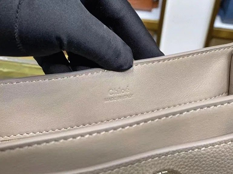 Top Quality Fake Chloe Mini Tess Day Bag In Grey Grained Leather — image 3