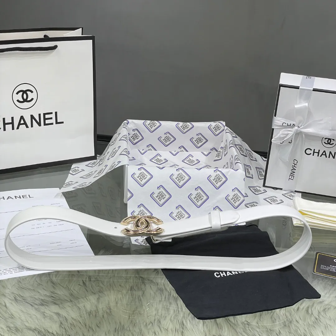 Chanel Red Patent Leather CC Logo Belt — image 2