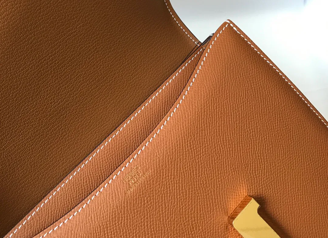 Hermes Constance — image 7