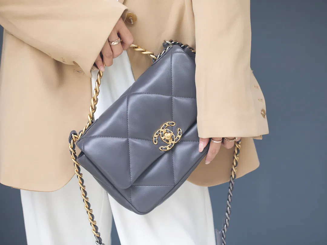 Chanel 19 — image 4