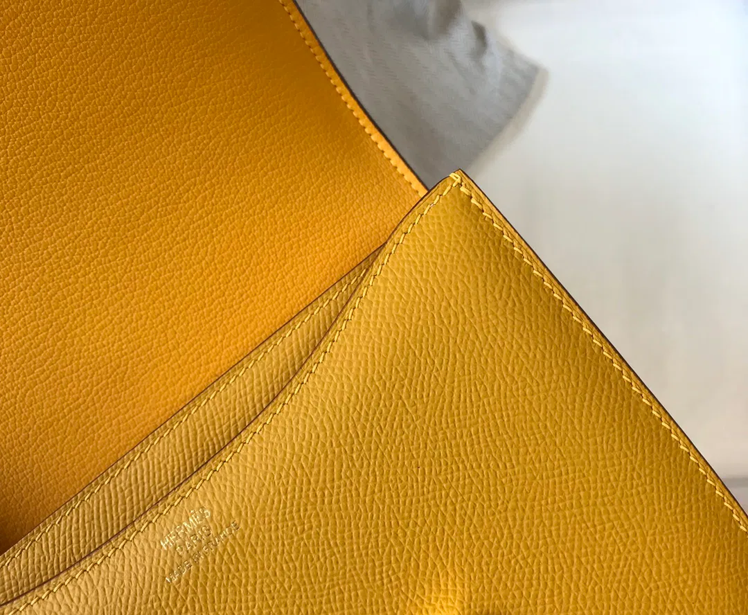 Hermes Constance — image 7