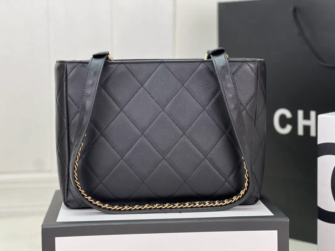 SHOPPING BAG — image 9