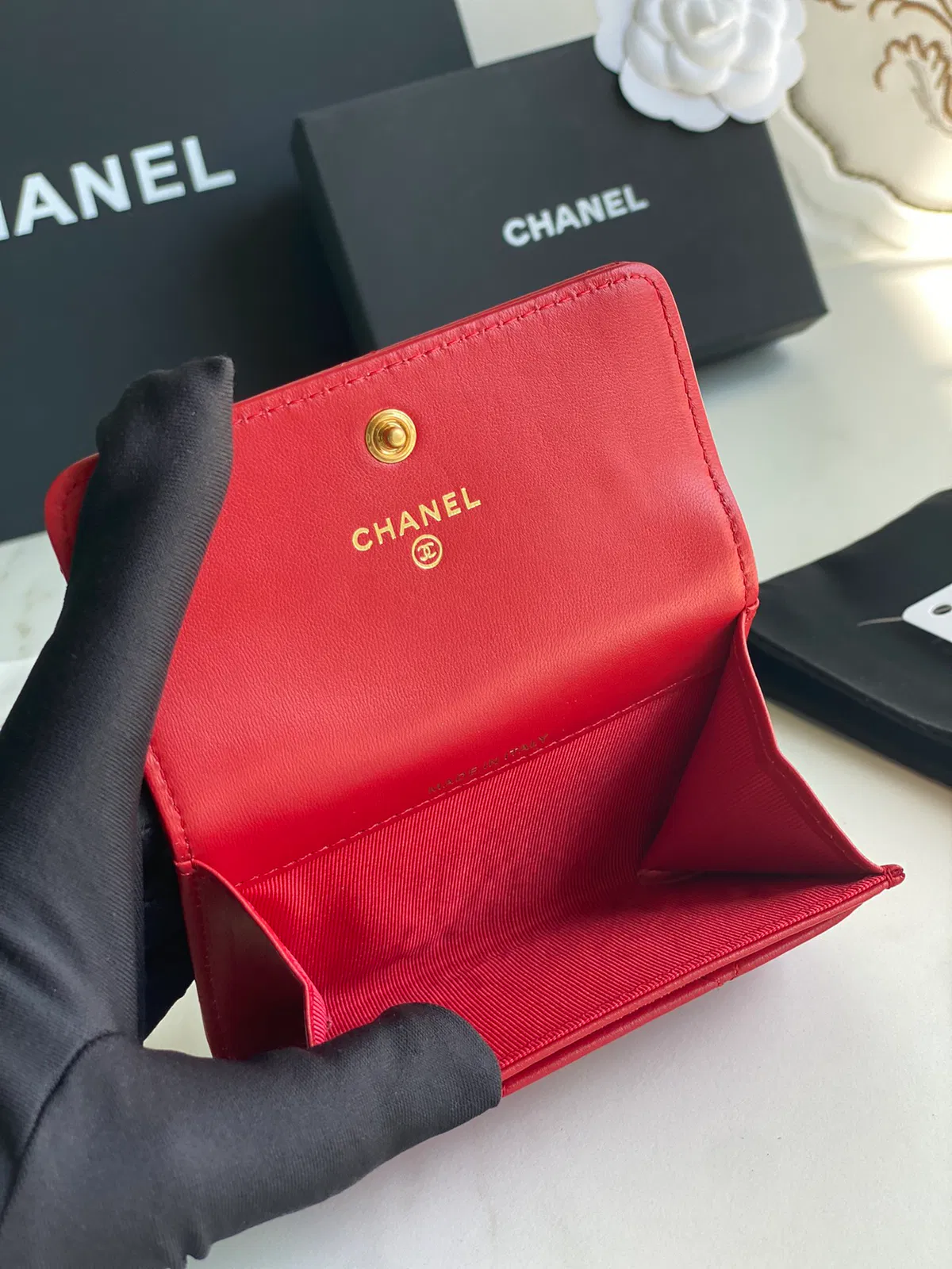 CHANEL 19 FLAP CARD HOLDER — image 4