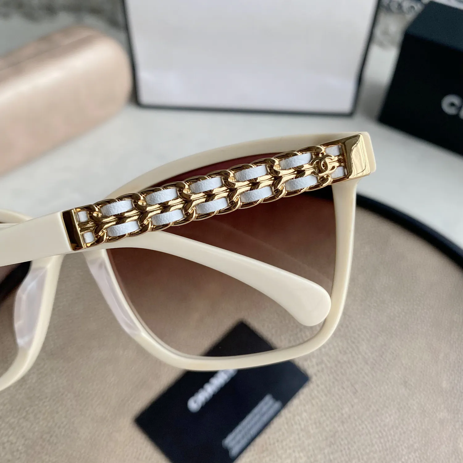 CHANEL Sunglasses — image 4