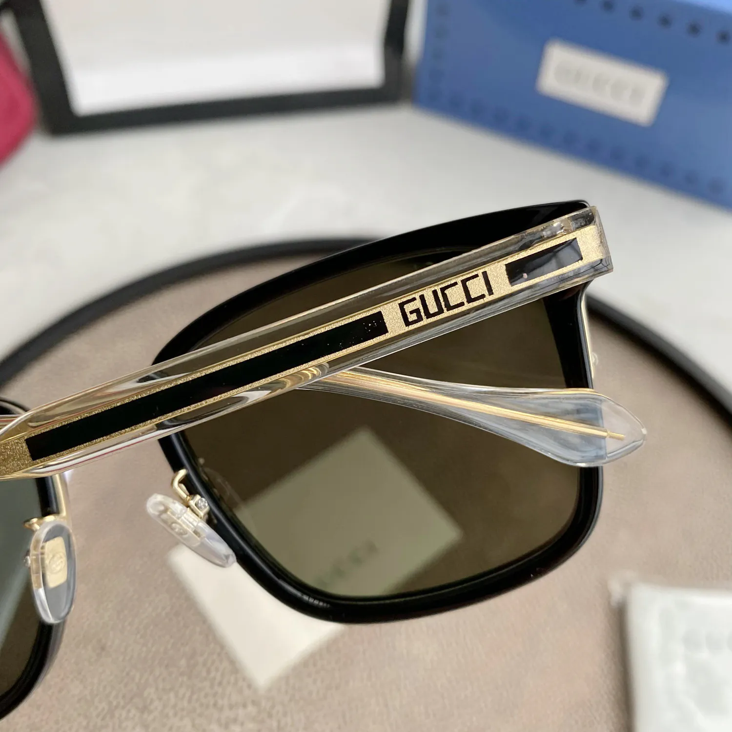 Gucci Eyewear square tinted sunglasses — image 4