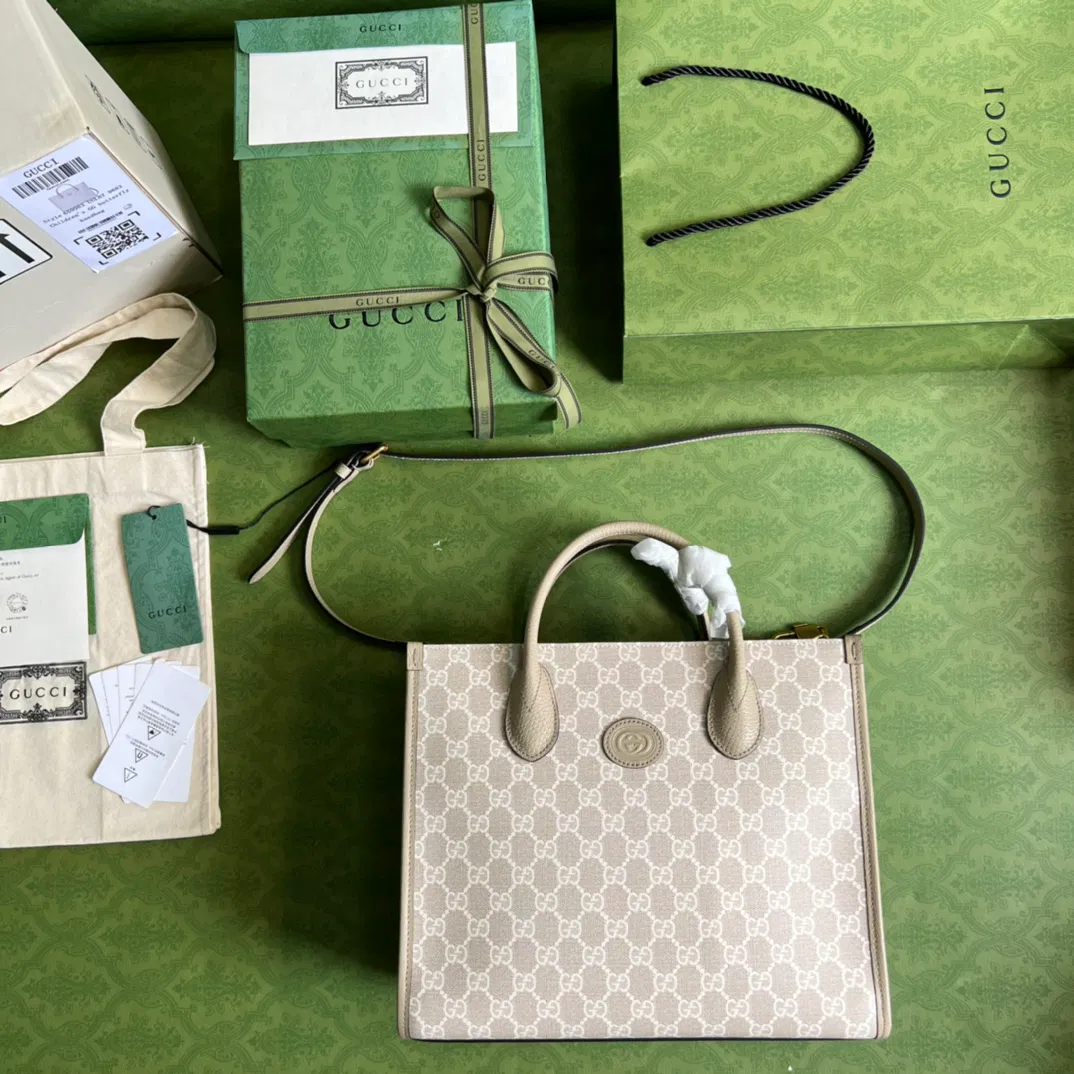 Small tote bag with Interlocking G — image 3