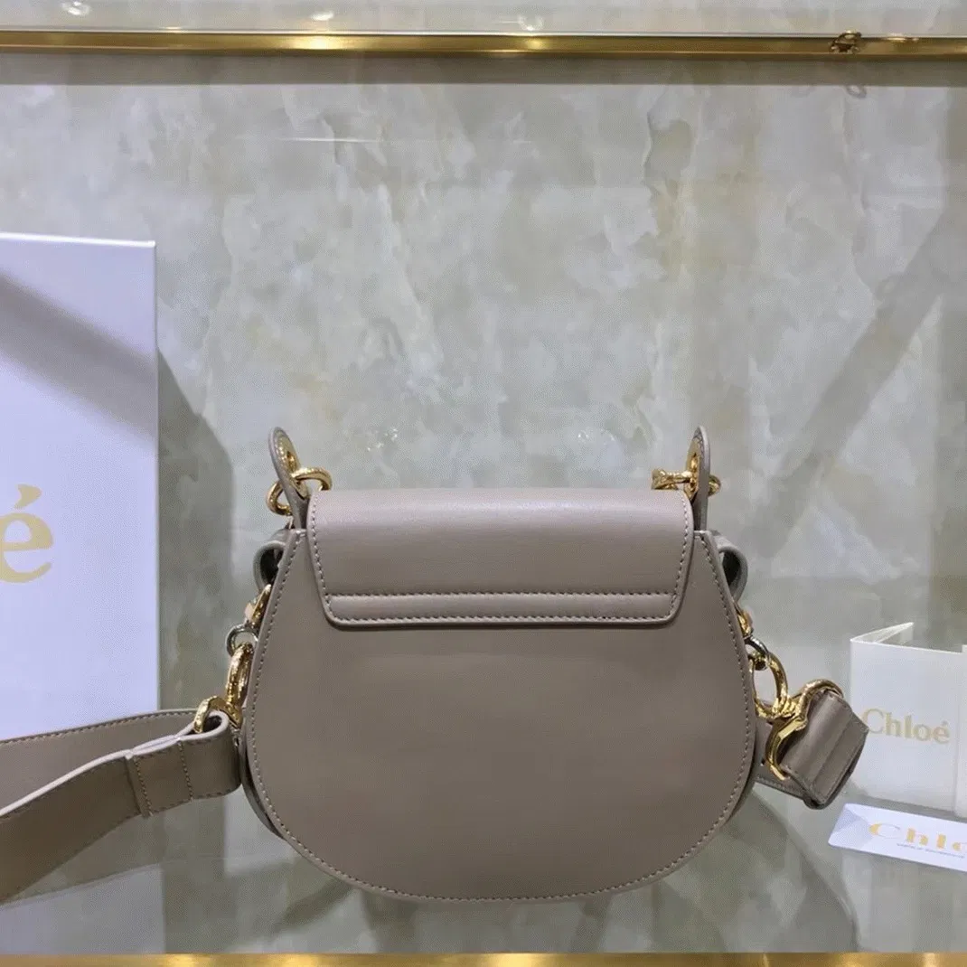 Top Quality Replica Chloe Small Tess Shoulder Bag In Grey Calfskin — image 9