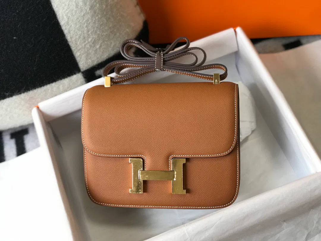 Hermes Constance — image 3