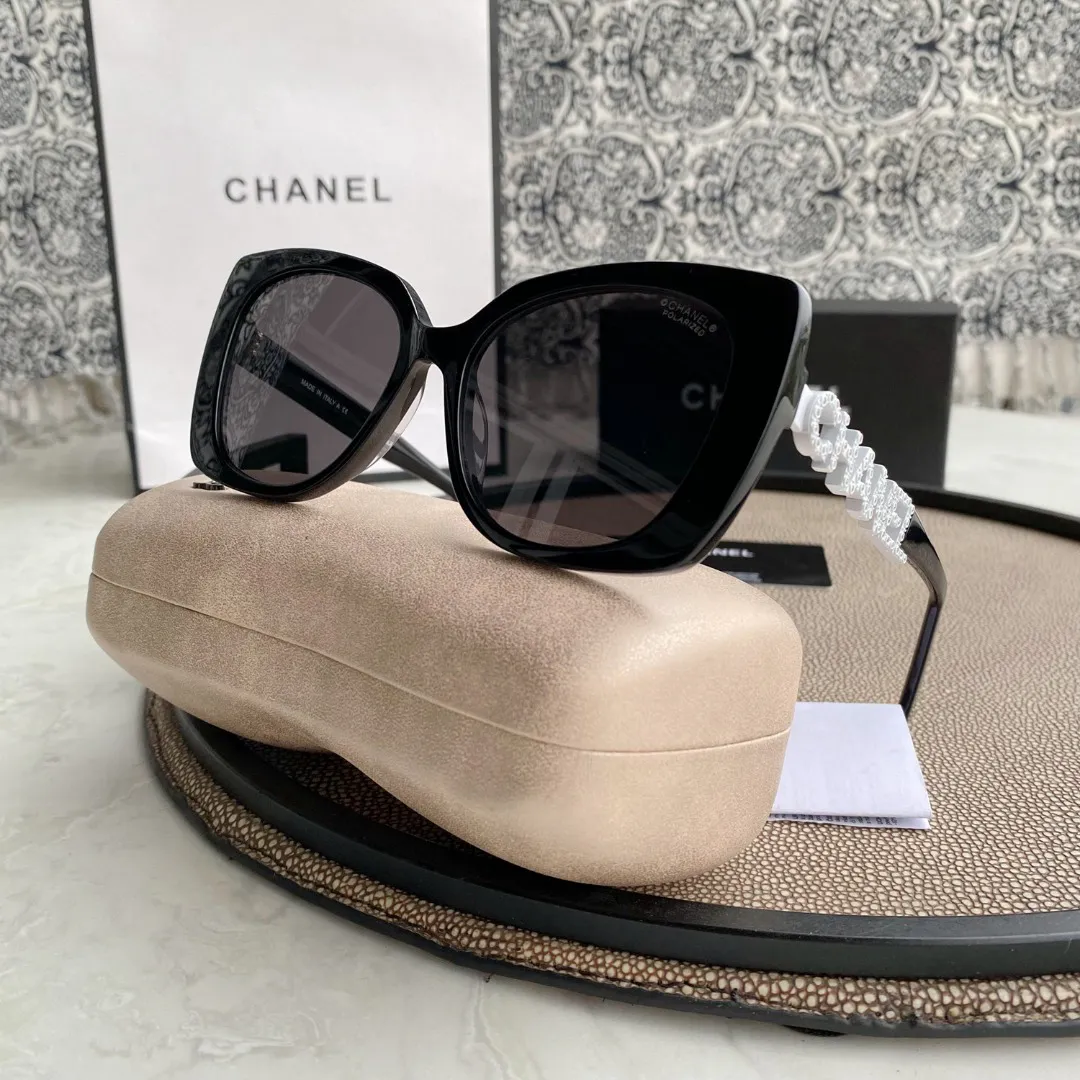 CHANEL Sunglasses — image 2