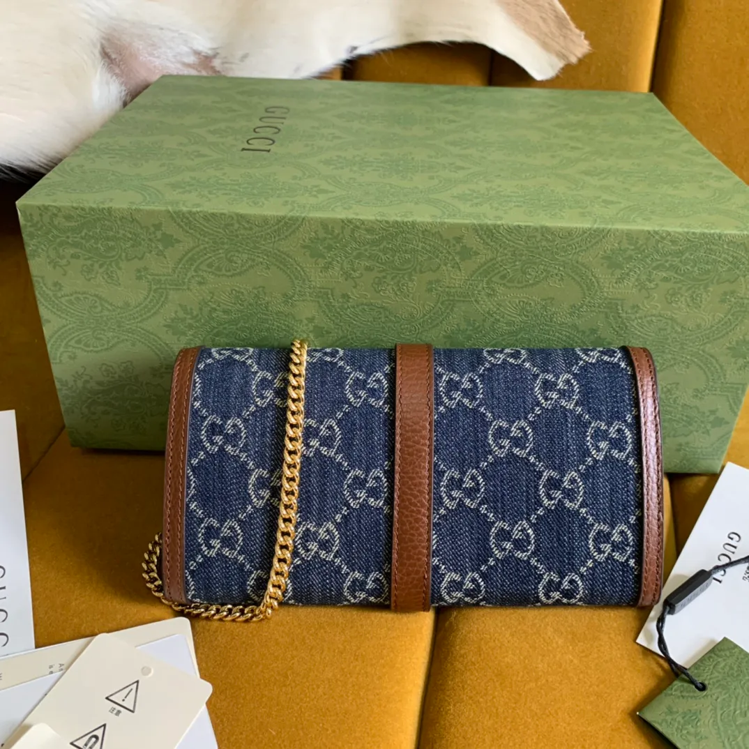 Jackie 1961 chain wallet — image 2