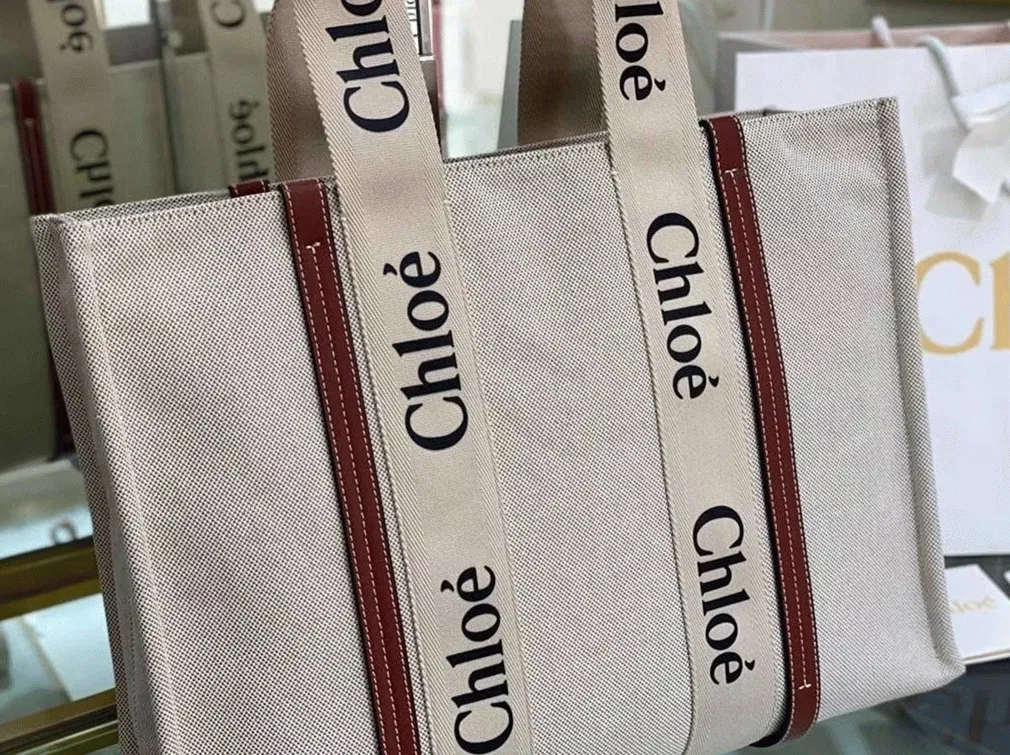 Top Quality Imitation Chloe Large Woody Tote Bag in Canvas with Brown Leather Strips — image 2