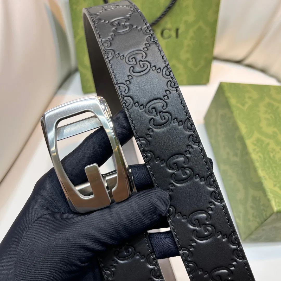 Square G reversible leather belt — image 6
