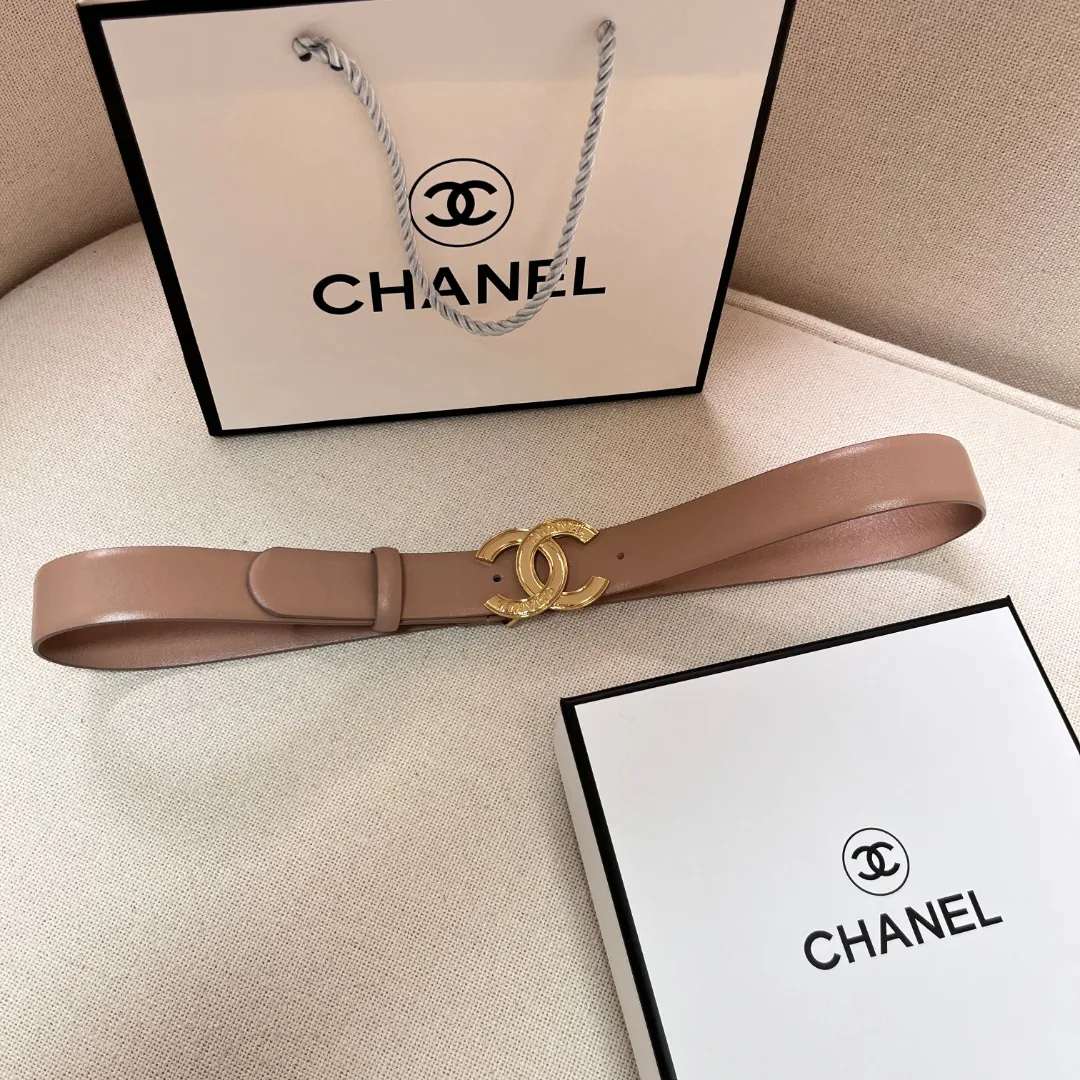 Chanel CC logo leather belt — image 9