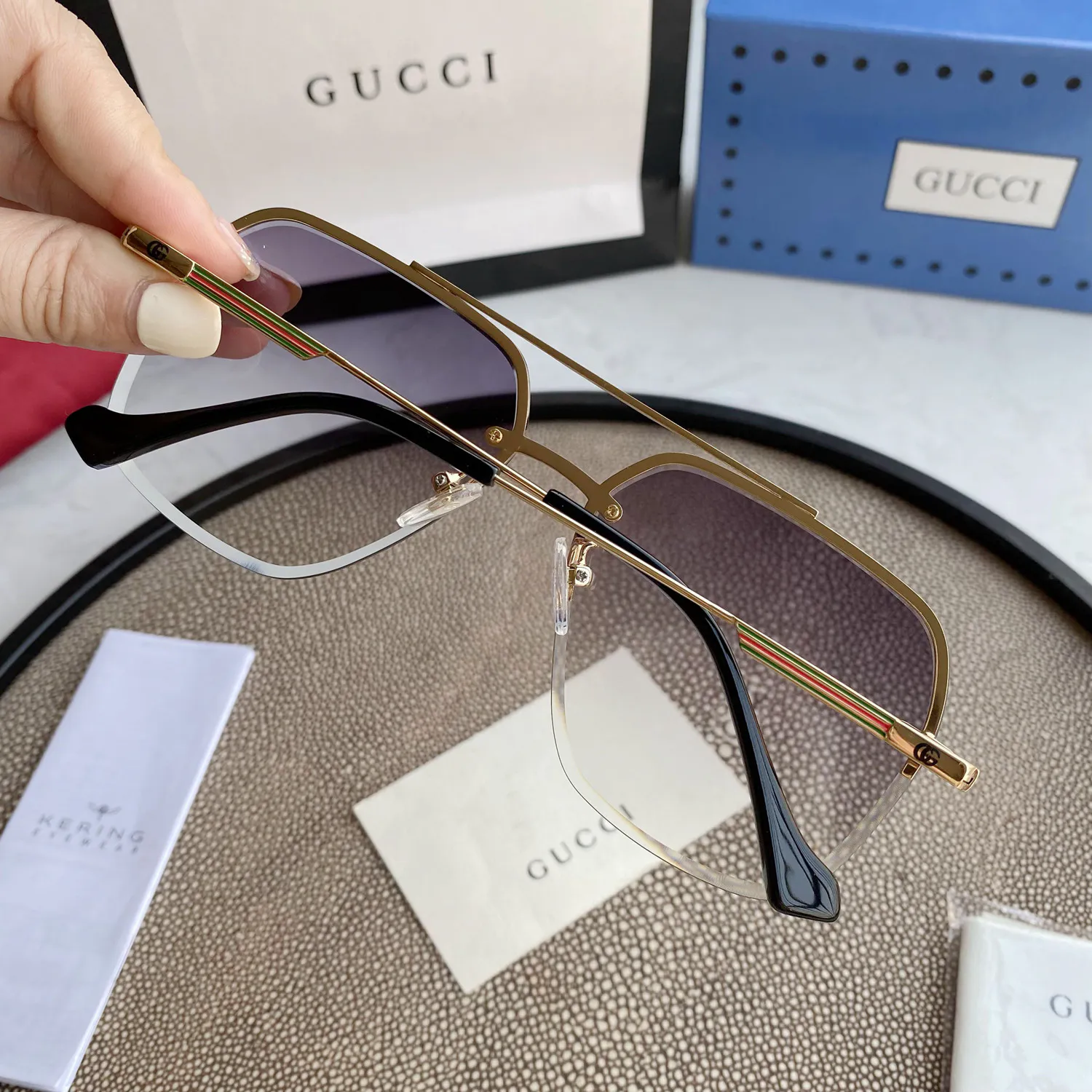GUCCI SUNGLASSES — image 6