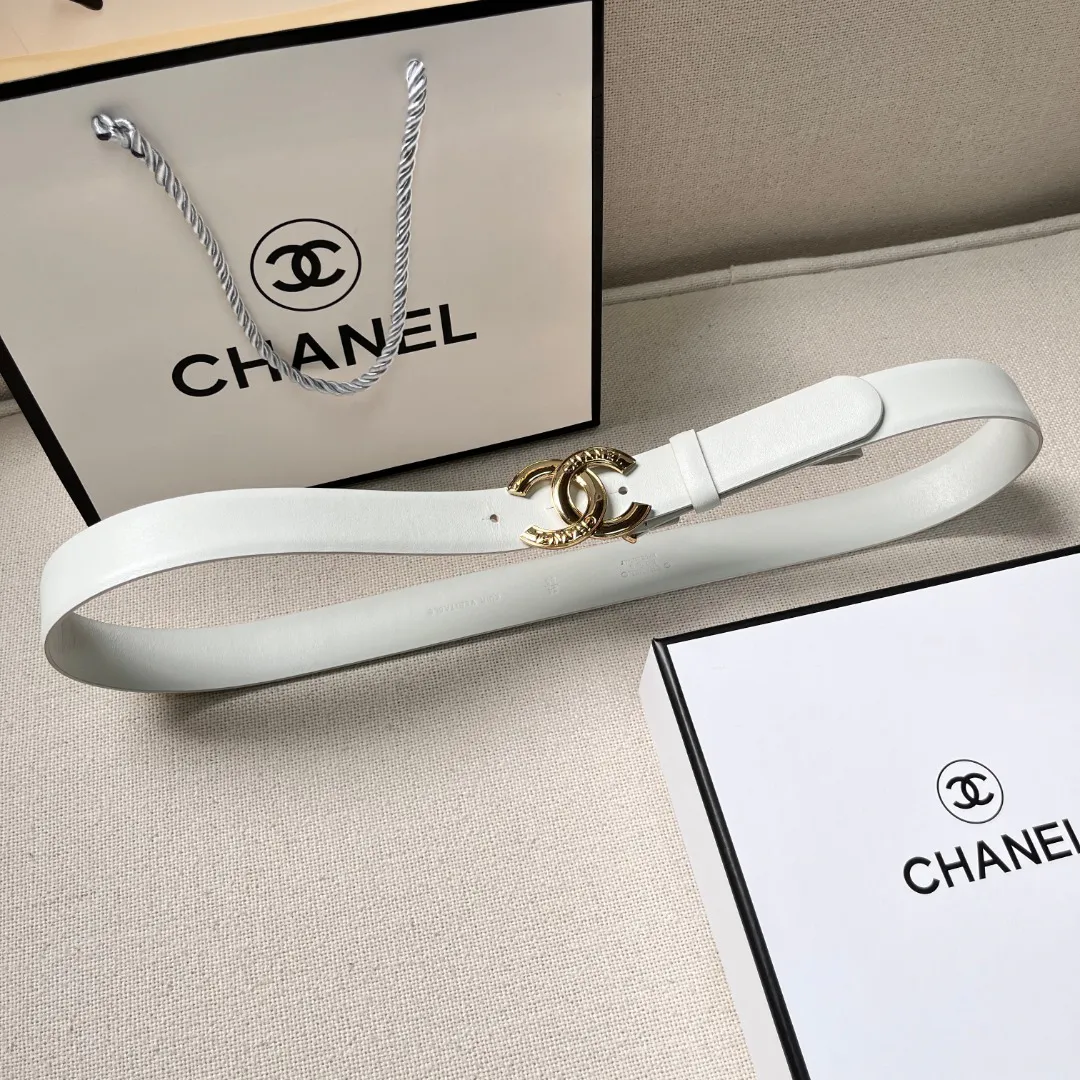 Chanel CC logo leather belt — image 9