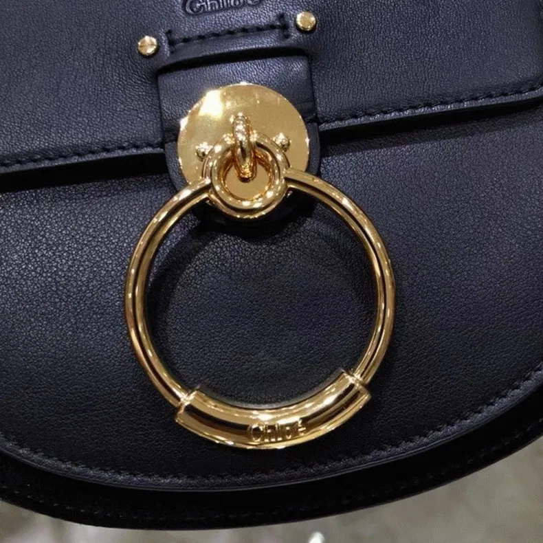 Top Quality Knockoff Chloe Small Tess Shoulder Bag In Black Calfskin — image 9