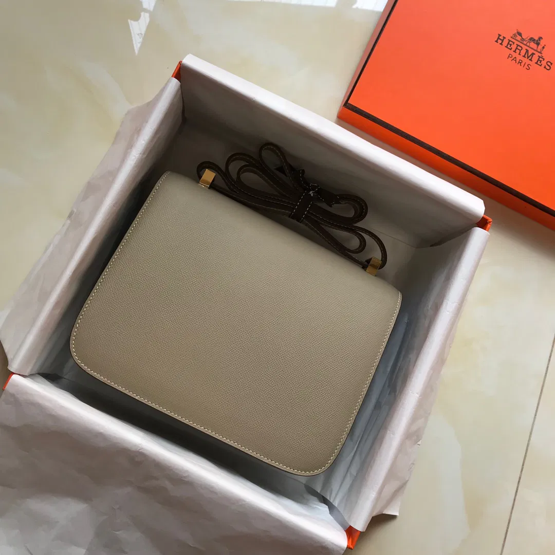 Hermes Constance — image 3