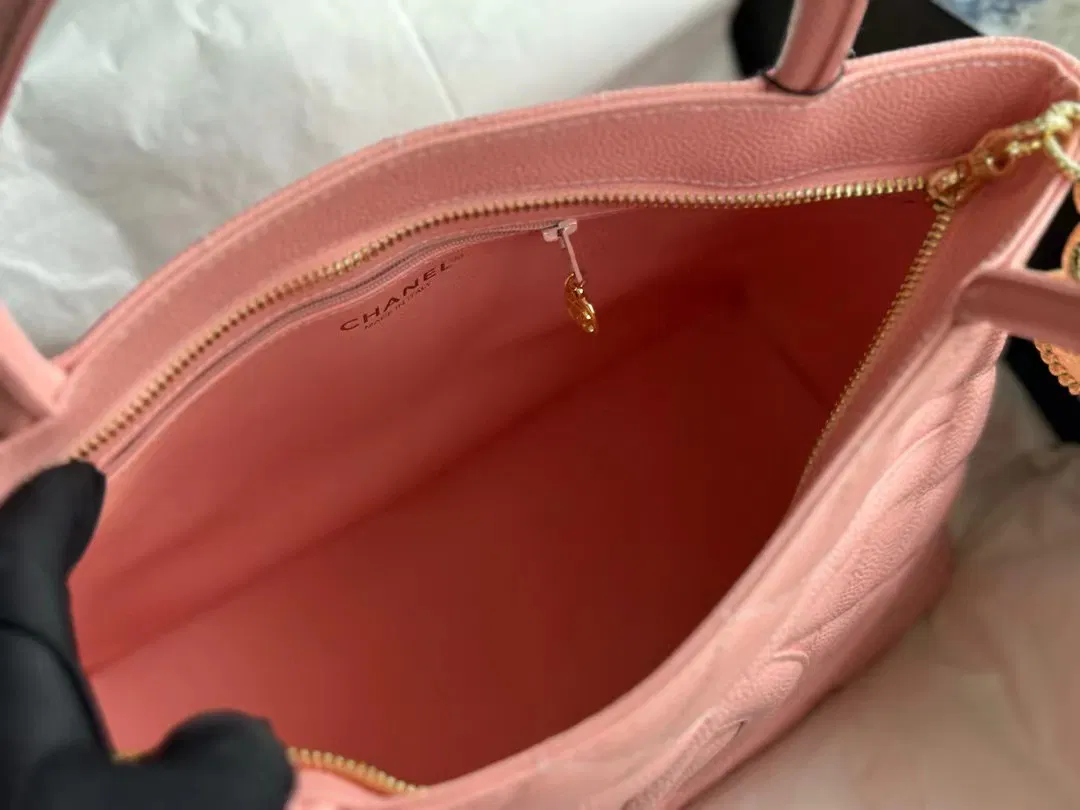 Chanel Tote In Pink — image 7