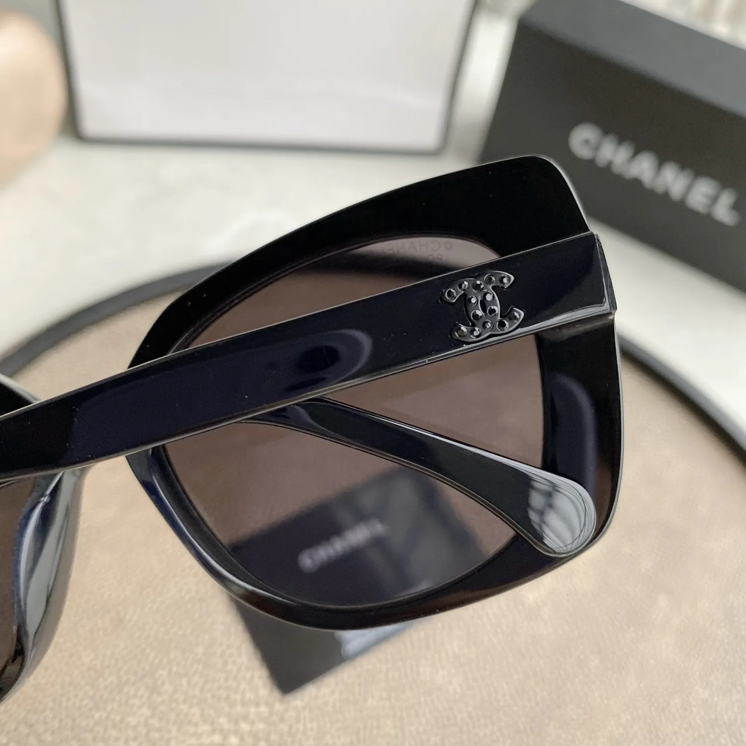 Square Sunglasses — image 4