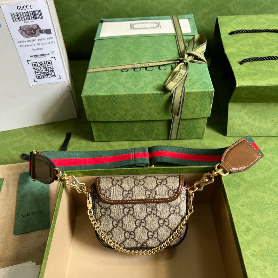 Gucci Horsebit 1955 strap wallet — image 2