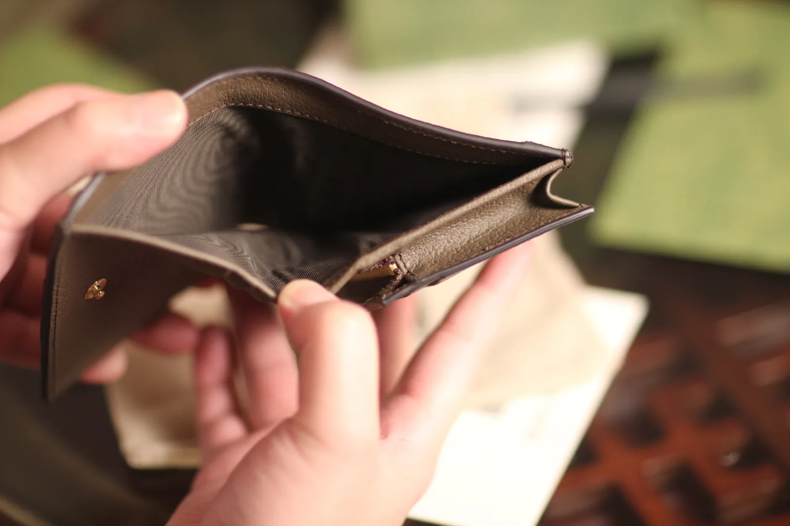 Gucci Signature wallet — image 8