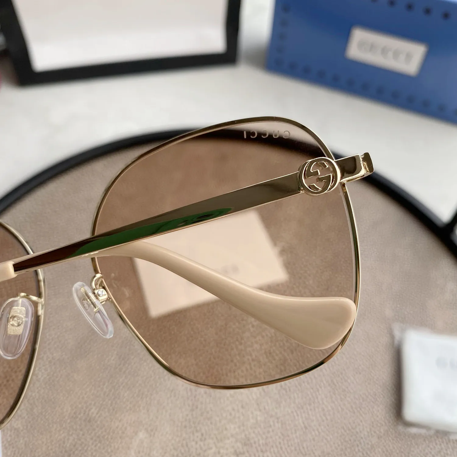 Street Style Sunglasses — image 4