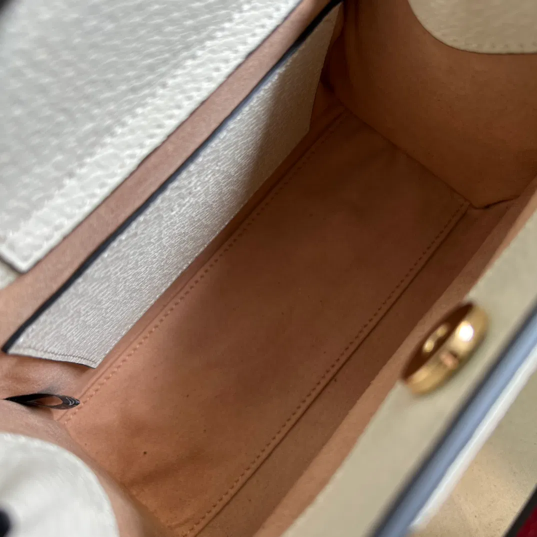 Gucci Diana mini tote bag — image 4
