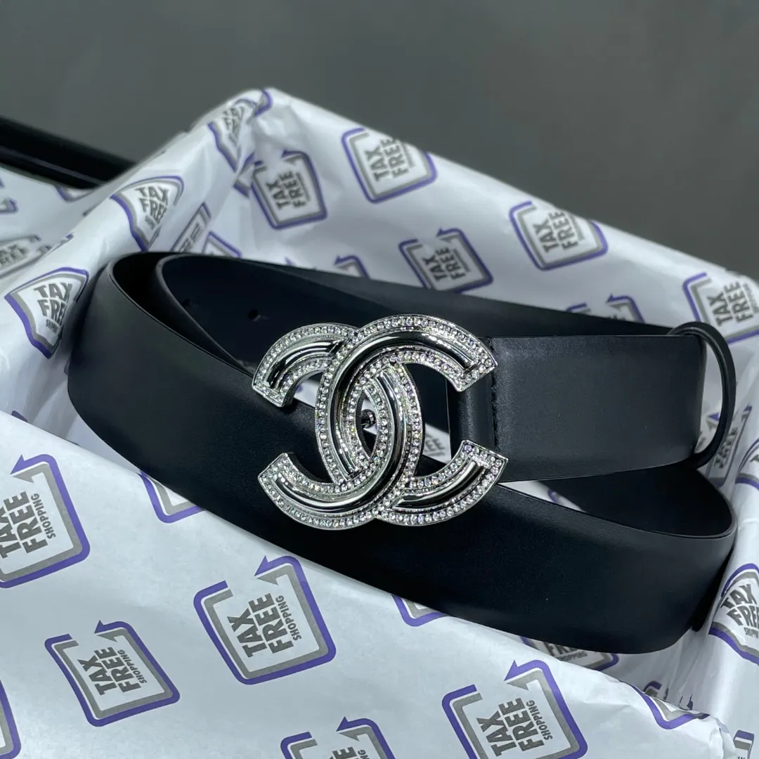 Chanel Red Patent Leather CC Logo Belt — image 5