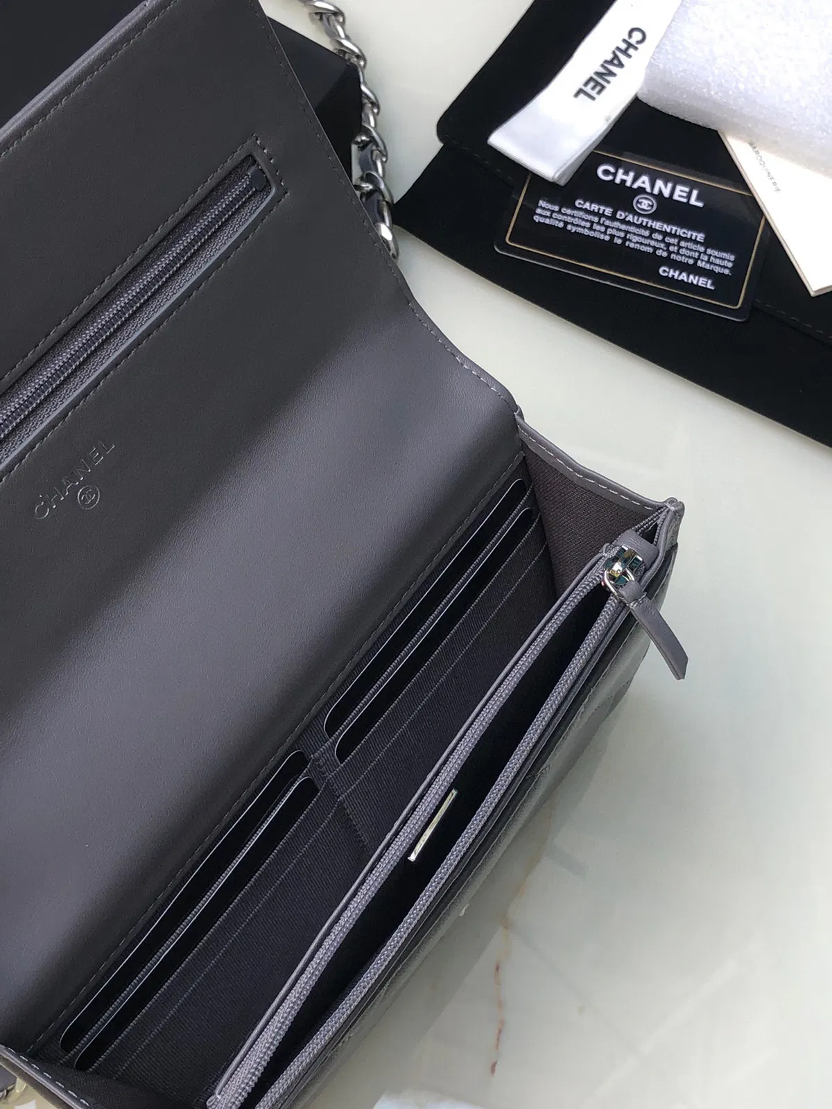 CHANEL 19 WALLET ON CHAIN — image 5