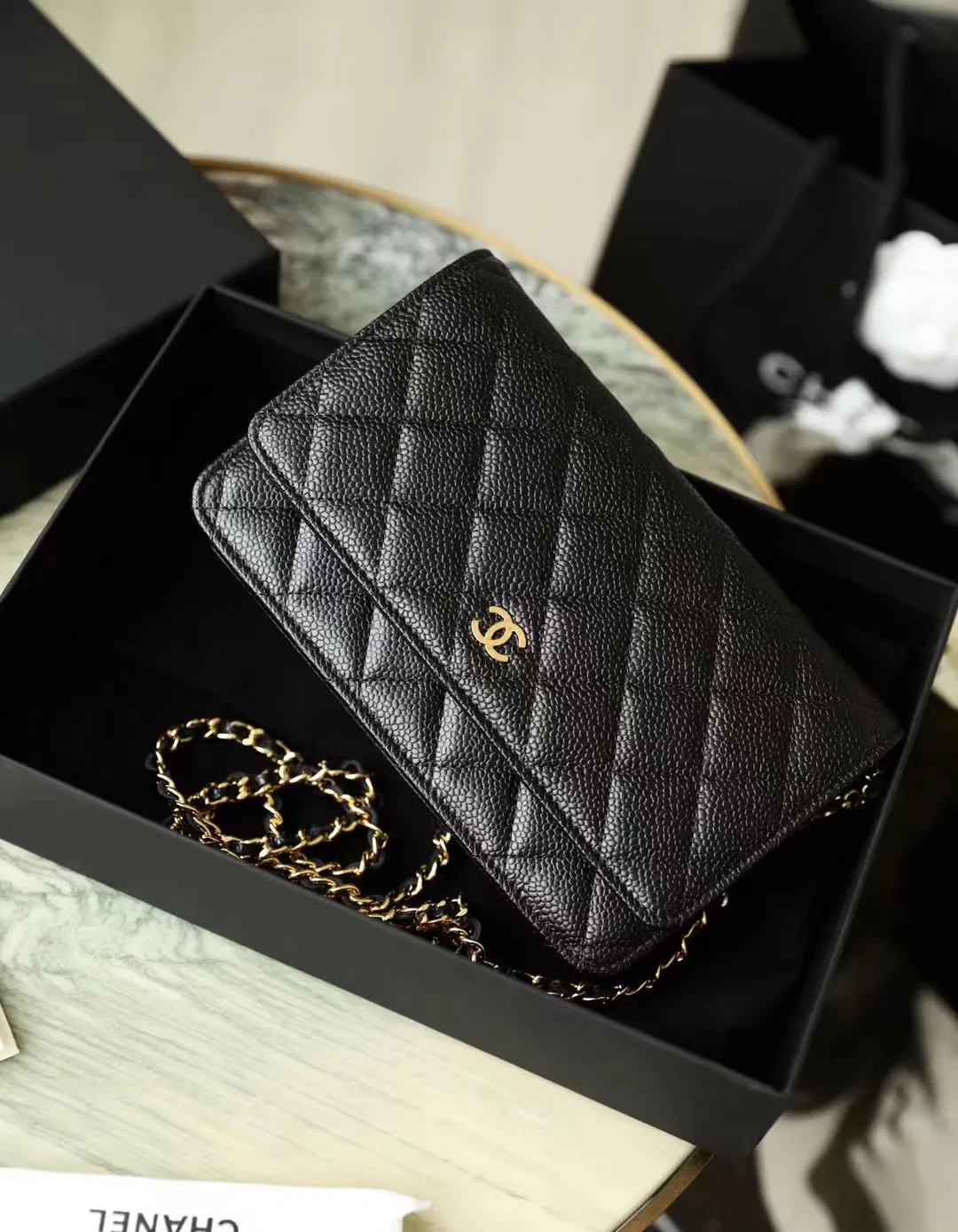 CHANEL WALLET ON CHAIN — image 2