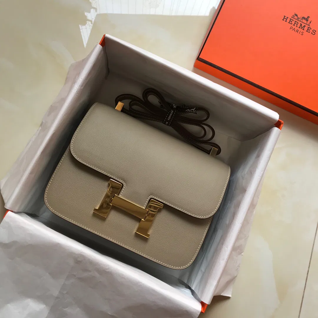 Hermes Constance — image 2