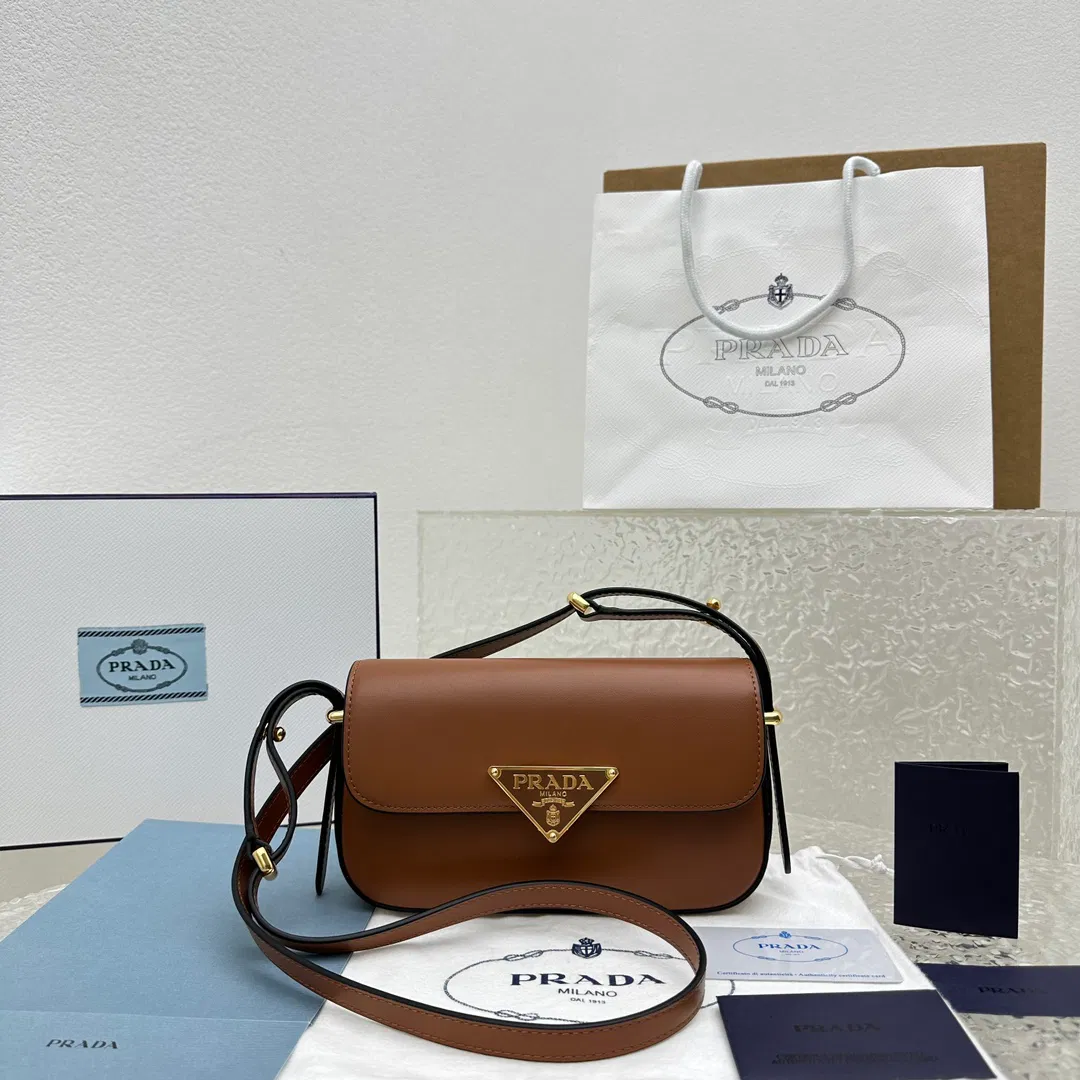 Shoulder Bags
