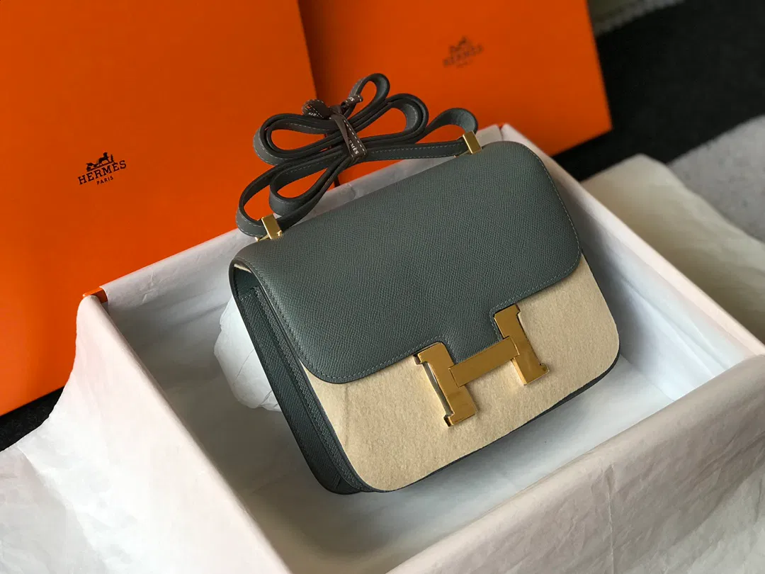 Hermes Constance — image 4