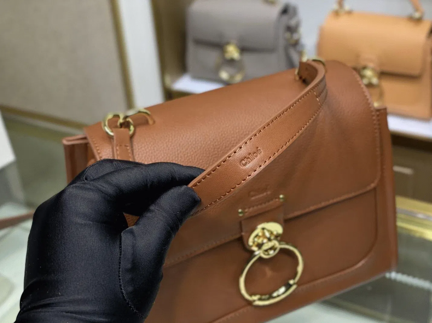 Top Quality Fake Chloe Small Tess Day Bag In Caramel Grained Leather — image 8
