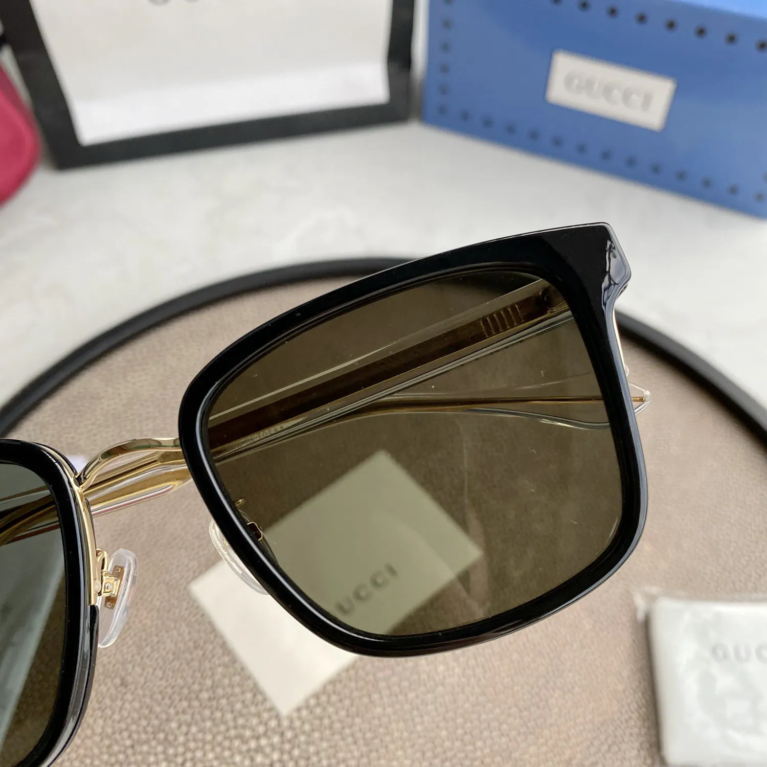 Gucci Eyewear square tinted sunglasses — image 5