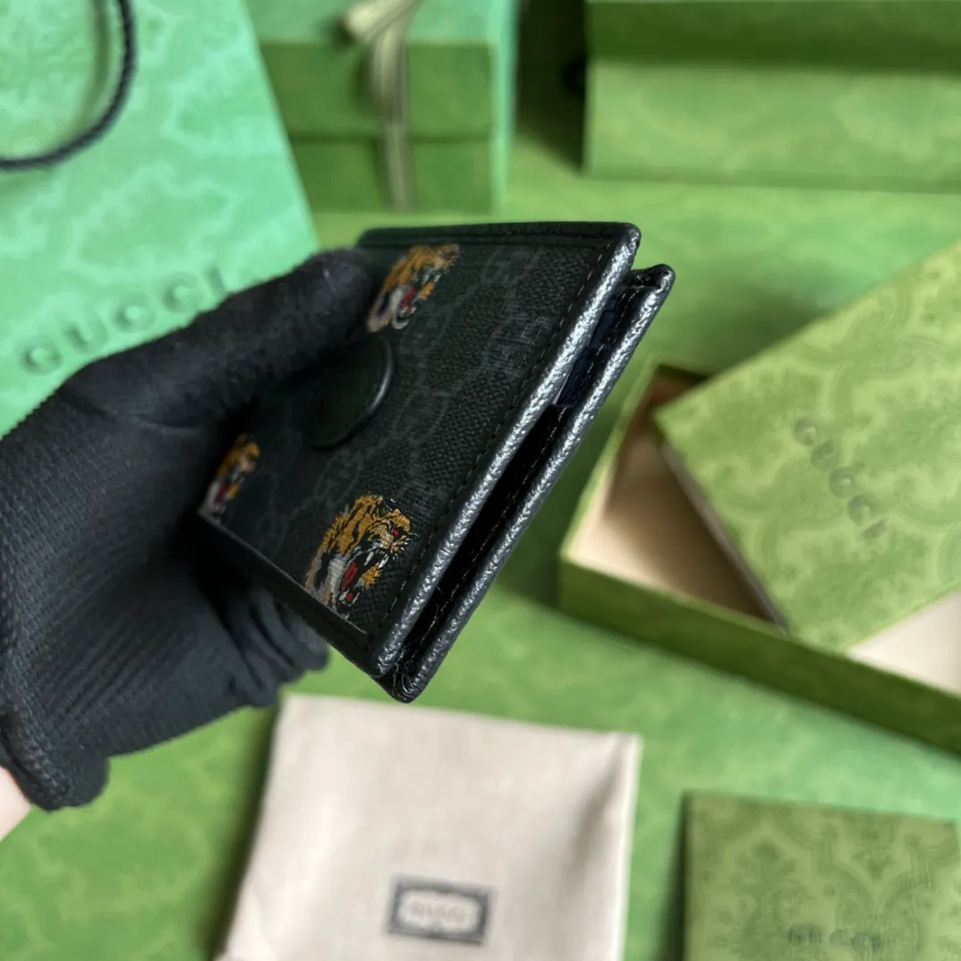 Wallet with tiger print — image 9